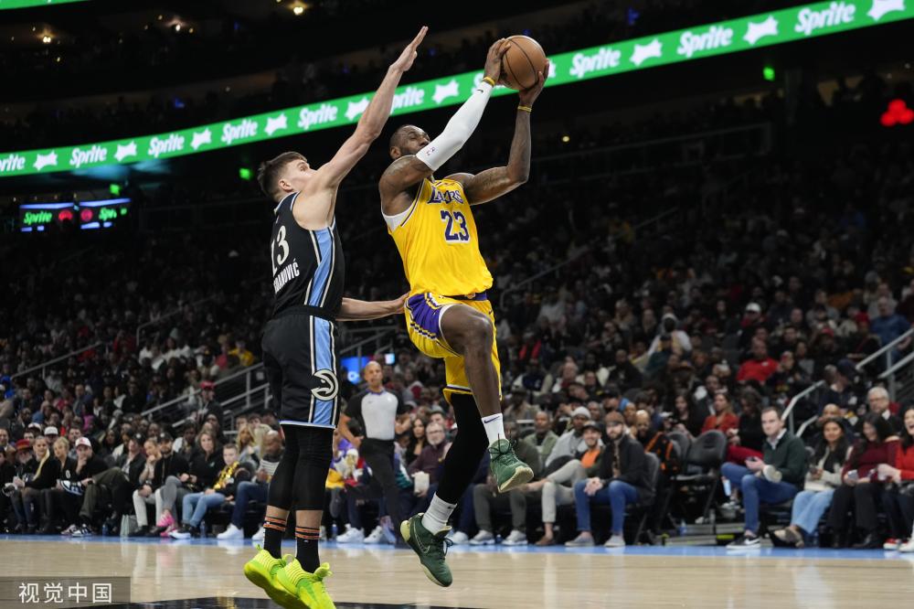 他们凭借强 他们凭借强