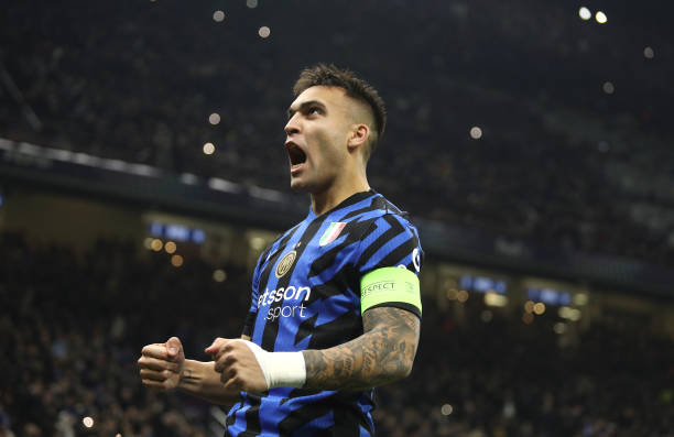 中场的短传 中场的短传